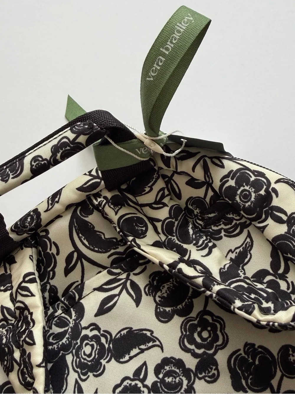 NWT Vera Bradley Mini Banbury Backpack in Bubbly Flowers Black
